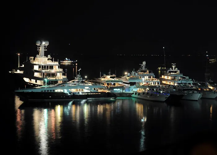 Esmes Corfu (city)